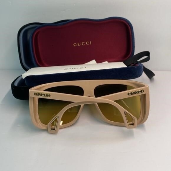 - New Authentic Gucci Gucci Beige GG0467S 005 Rectangular Sunglasses - Picture 10 of 13